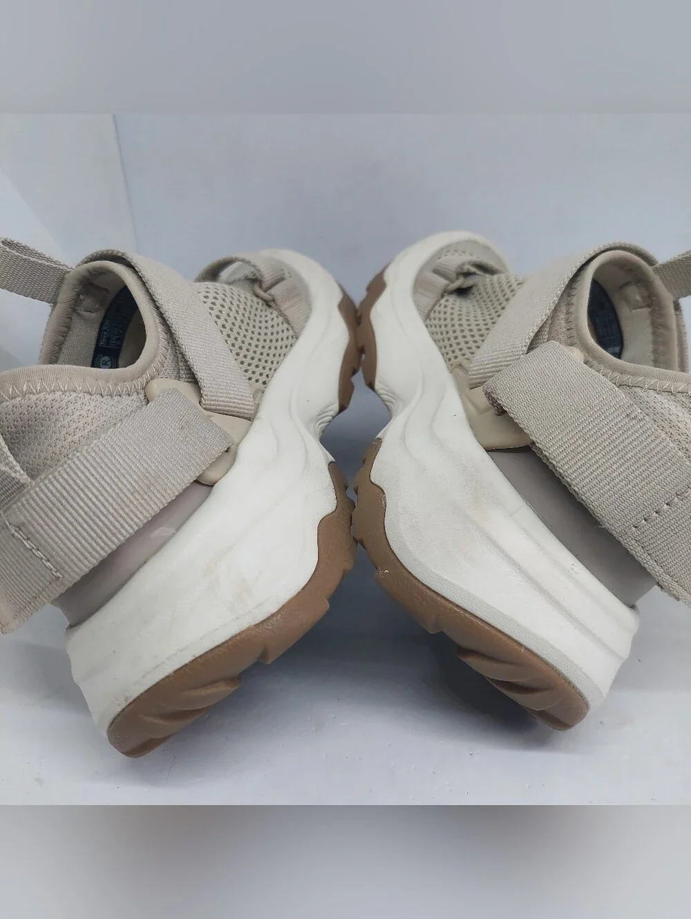 Teva Outflow Universal Water Sandals Beige Outdoor Shoes 1136310 Womens Size 6
